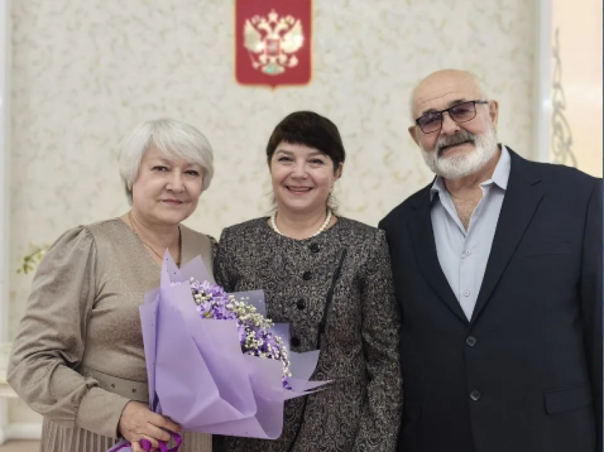 Семья – фундамент государства: праздник семейного долголетия отметили жители Читы